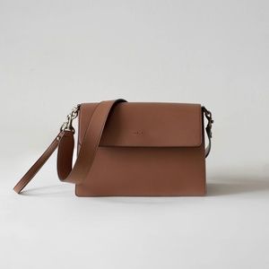 Angela Roi HAMILTON SHOULDER BAG - BROWN